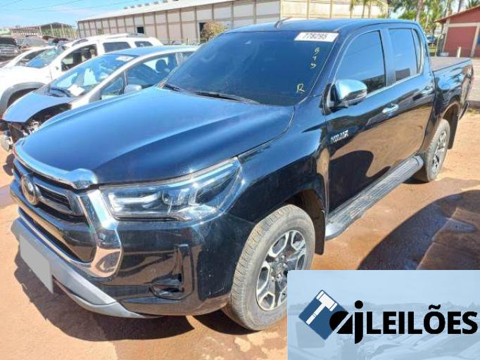 TOYOTA HILUX CD 22/22