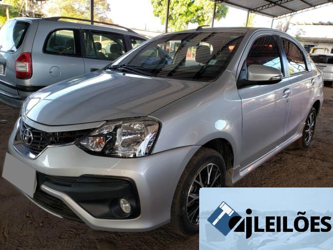 TOYOTA ETIOS 17/17
