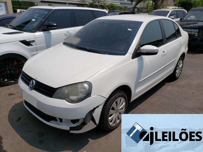 VOLKSWAGEN POLO 12/13