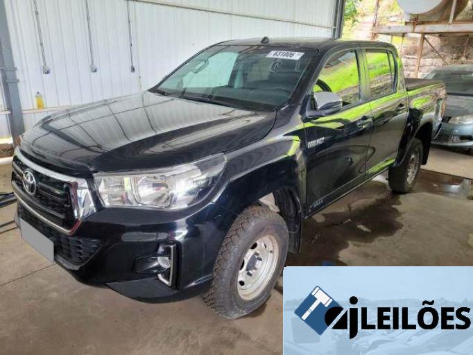 TOYOTA HILUX CD 19/19