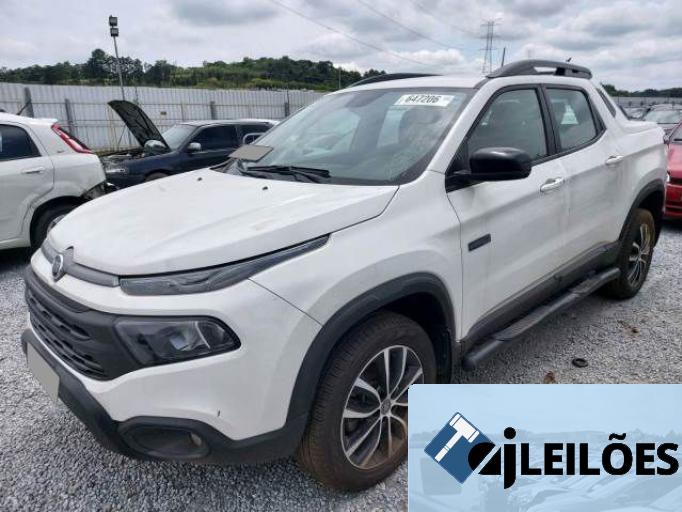 FIAT TORO 21/21